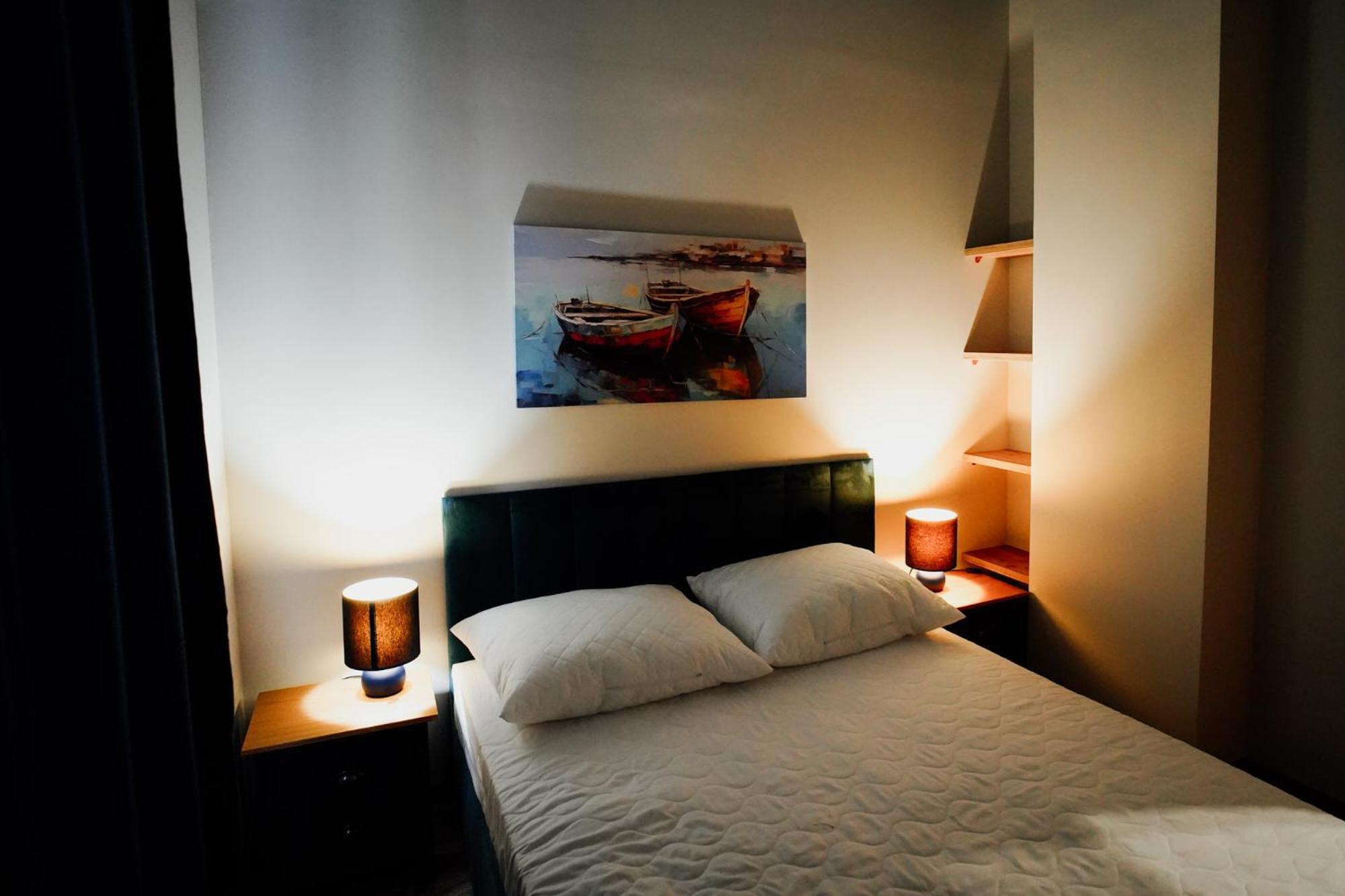 Apartament Novy Drezdenko Dış mekan fotoğraf